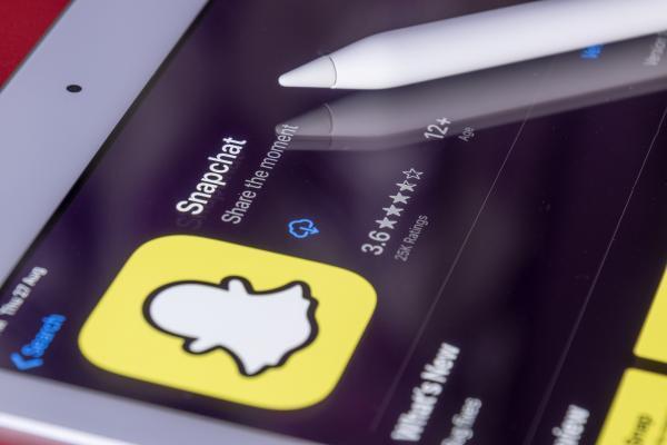 Snapchat Limits Friend Suggestions for Teenagers