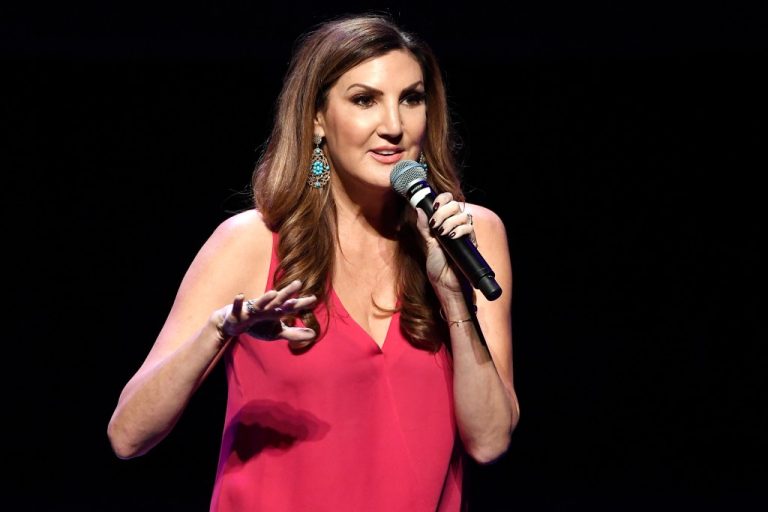Heather McDonald Rushed to Hospital After Collapsing on Stage